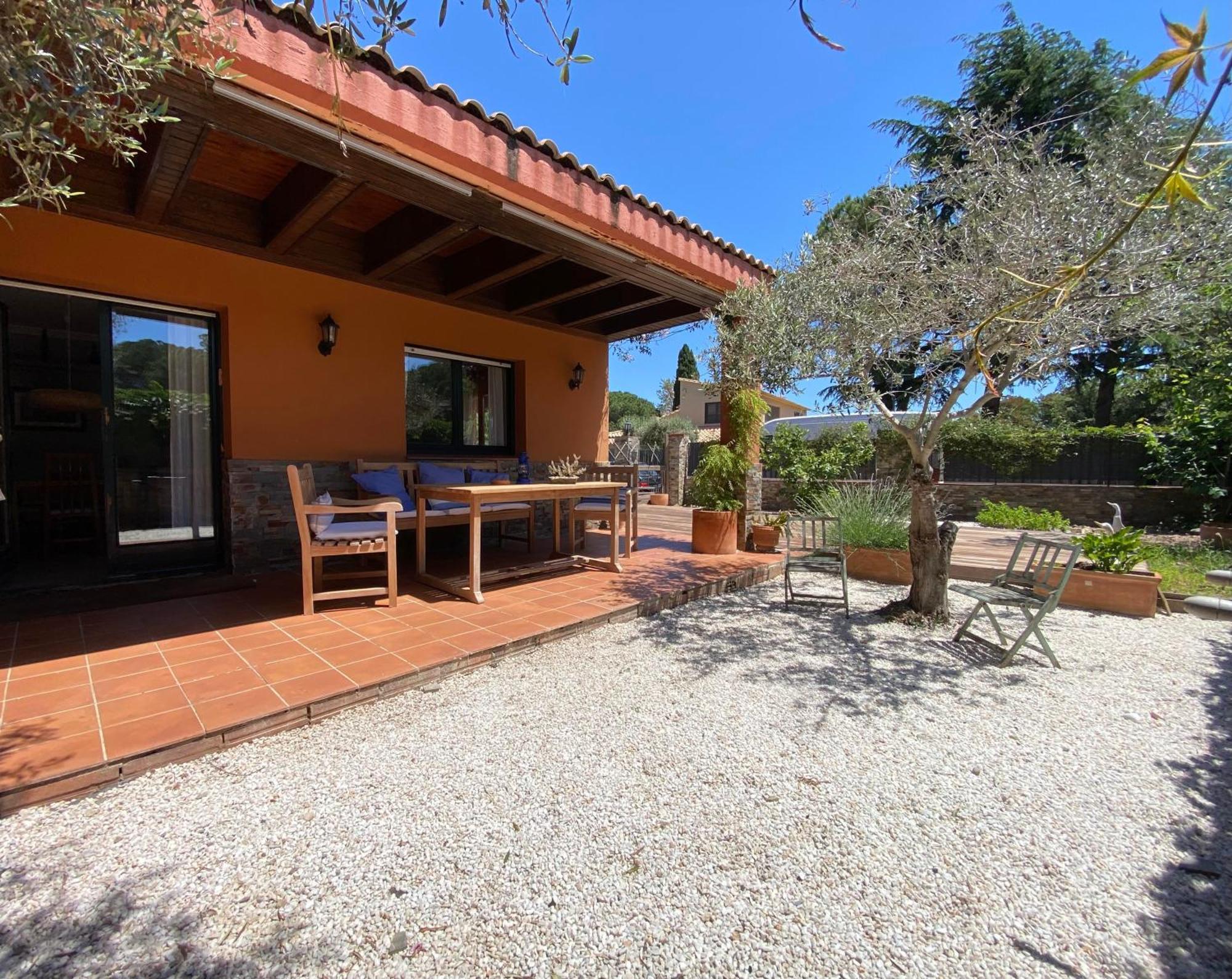 Casa Ras Villa Montras Luaran gambar